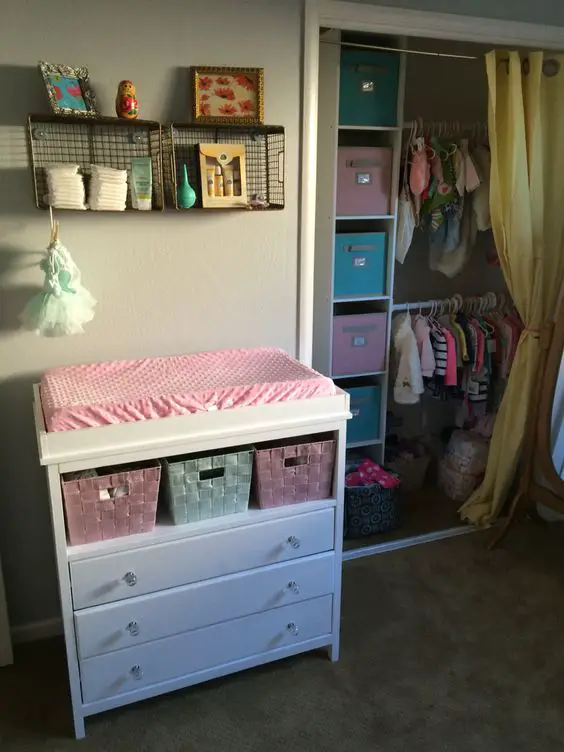 Creative Nursery Closet Ideas for Organizing Your Baby’s Space - Image 2